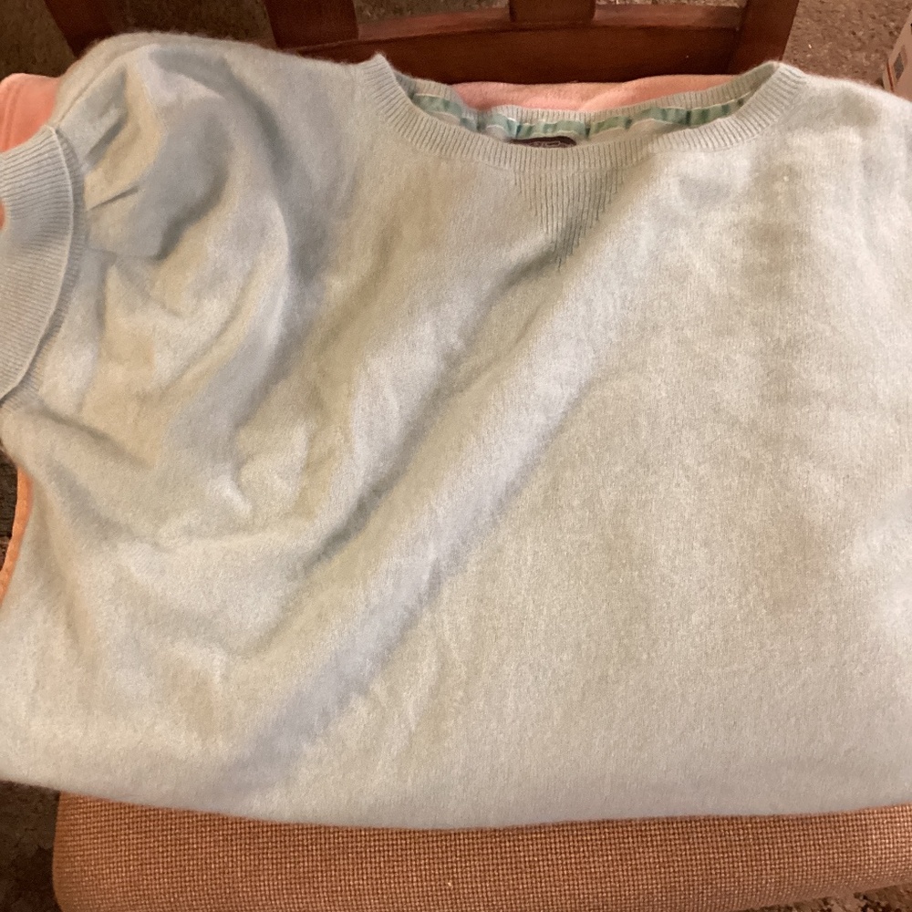 Old Navy women’s plus 100% cashmere sweater